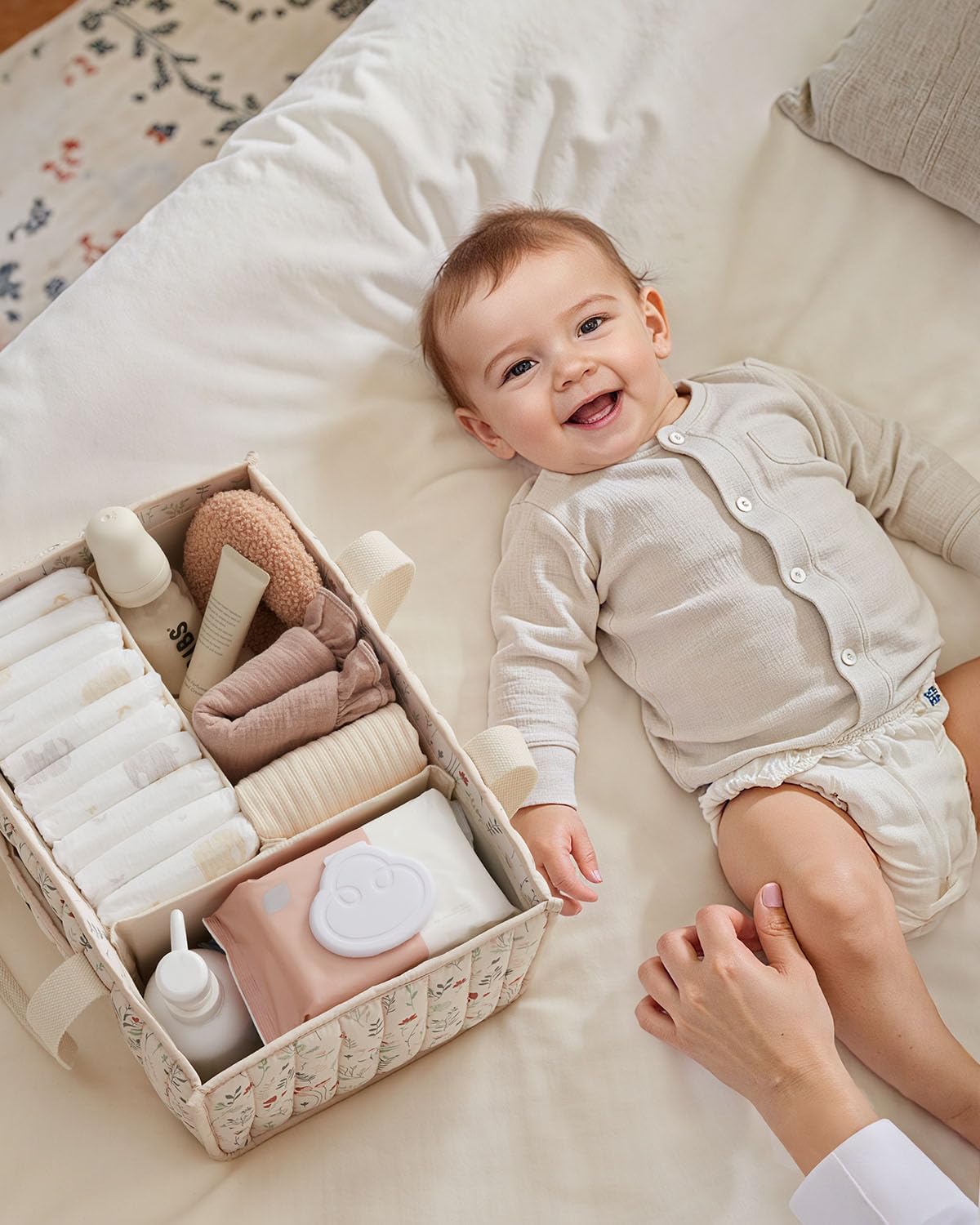 Blissful Diary Floral Diaper Caddy: Beautiful and useful-both in one!